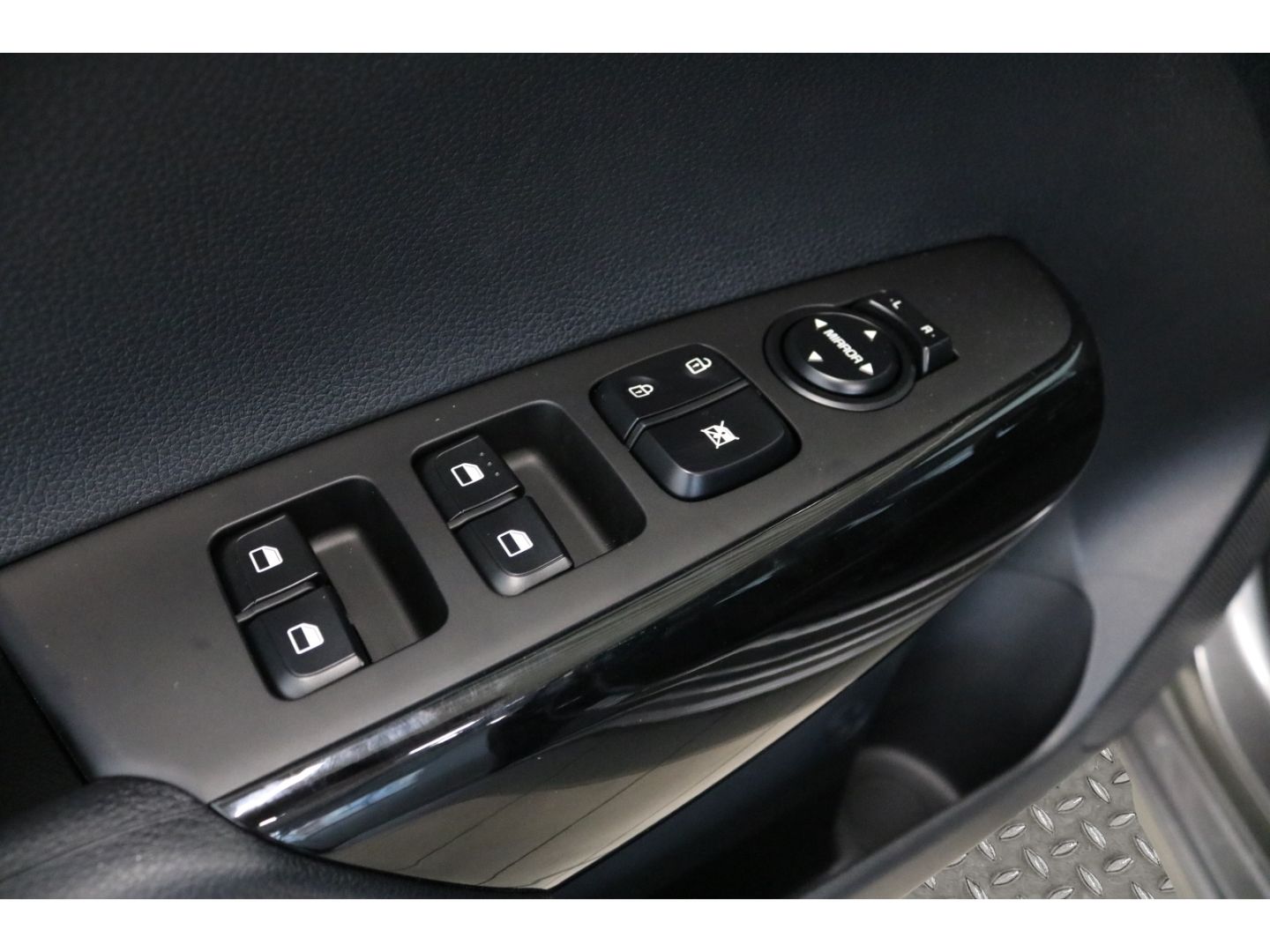 Fahrzeugabbildung Kia Picanto Vision 1.2 Klima/Navi/Kamera/Alu/SHZ