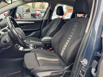 BMW 218 - 12