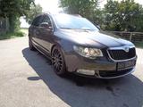Skoda Superb 3.6 Combi Elegance 4x4 - Skoda Superb: 3.6