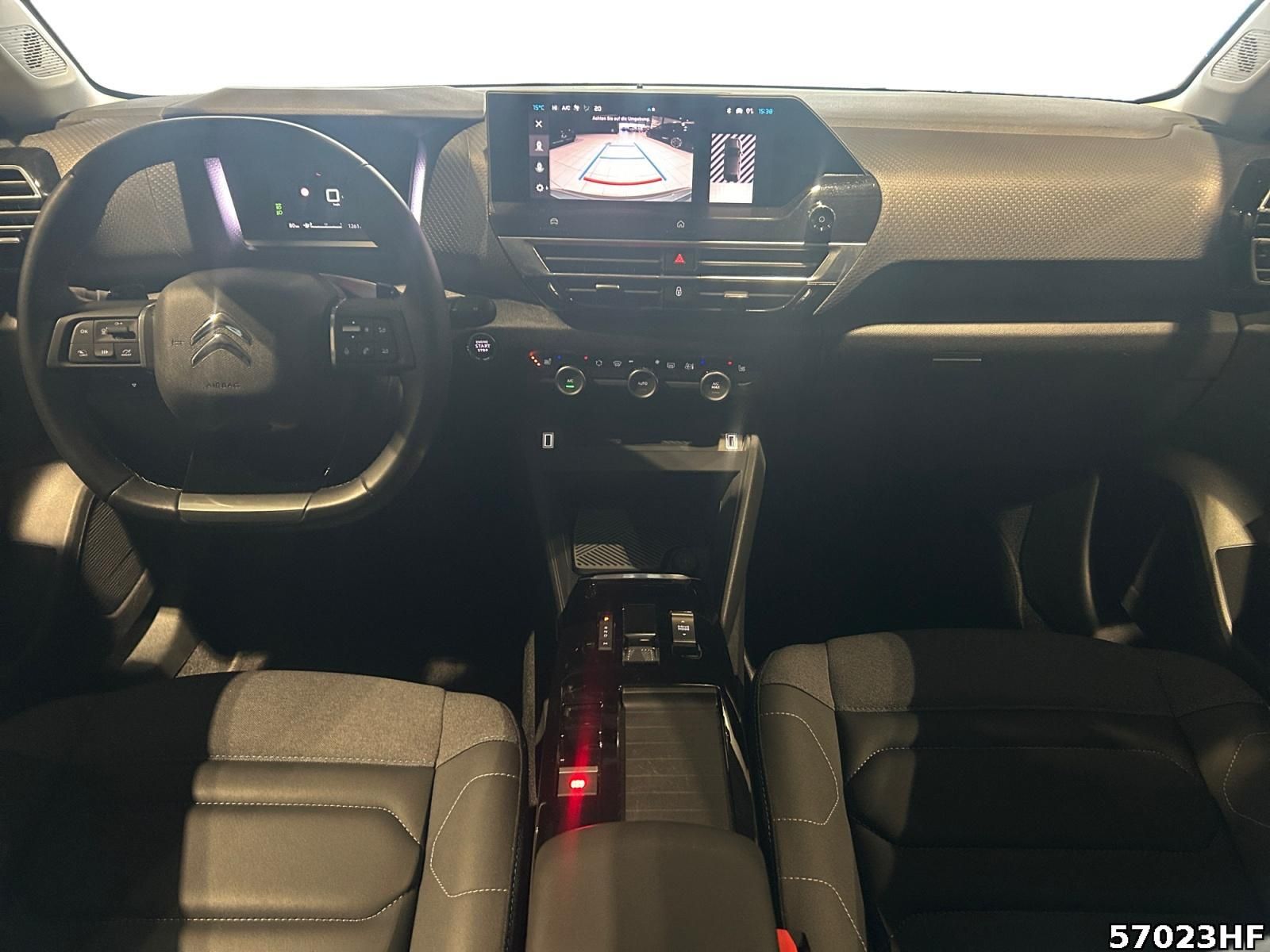 Fahrzeugabbildung Citroën C4 Max +DRIVEASSIST+CARPLAY+SHZ+NAVI+KEYLESS+