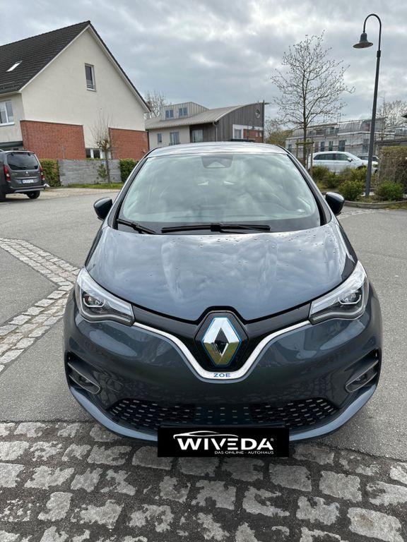 RENAULT ZOE
