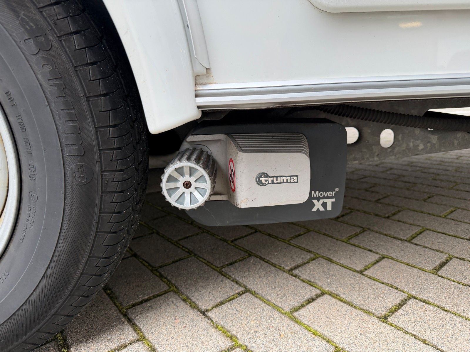 Fahrzeugabbildung HYMER / ERIBA / HYMERCAR Eriba Nova Light 425