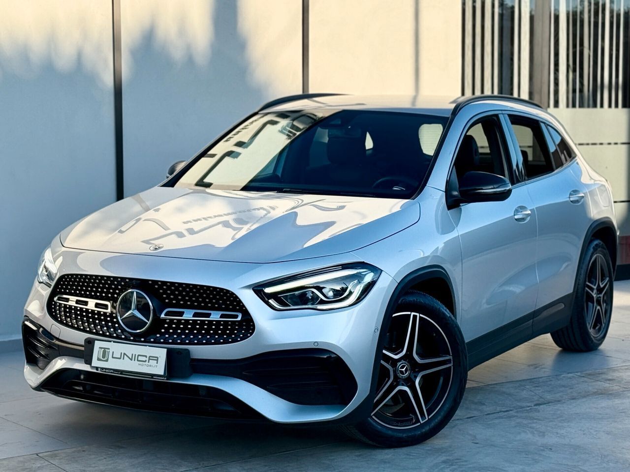Mercedes-Benz GLA 200 D Premium Plus 2.0 150CV I imagem 2