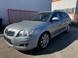 Toyota Avensis Kombi 2.2 D-CAT Travel Navi - Toyota Avensis: Tr