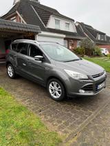 Ford Kuga 1.5 Benzin Titanium | AHK | BJ 2014 Ga - Ford Kuga von privat