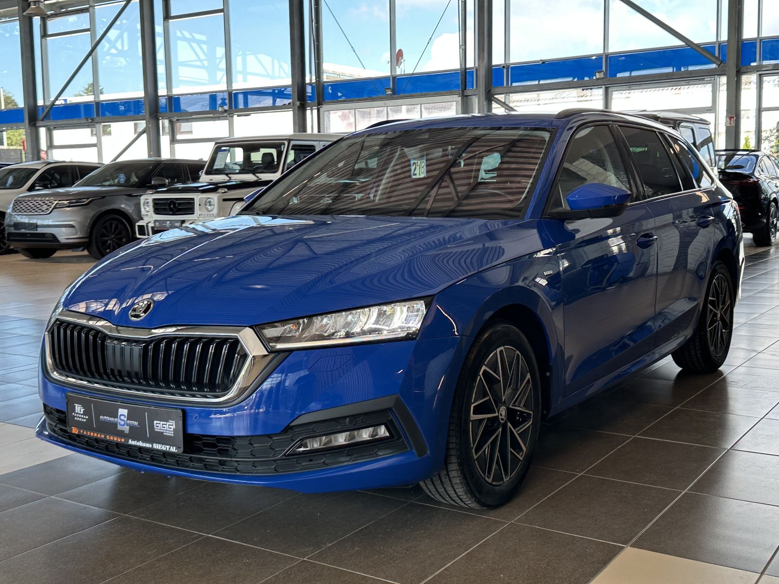 Skoda Octavia Clever Massag R.Cam Ambiente LED SHZ AHK imagem 3