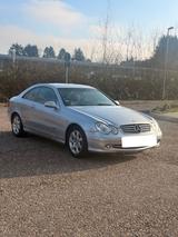 Mercedes-Benz CLK 200 Kompressor Automatik... - Mercedes-Benz CLK 200 in Düsseldorf