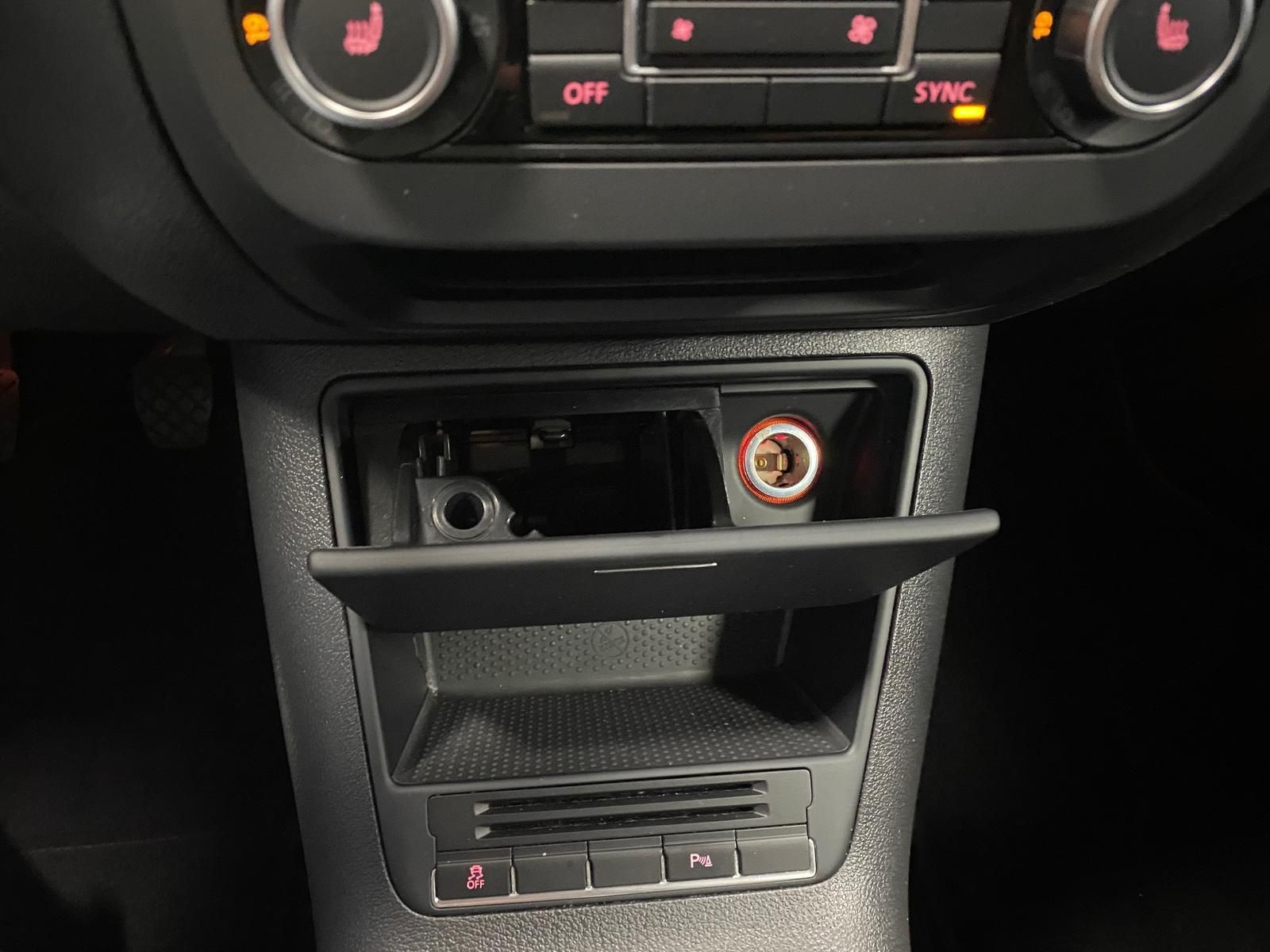 Fahrzeugabbildung Volkswagen Golf Plus 1.2 TSI Match+ PDC+SITZHEIZ+ALLWETTER+