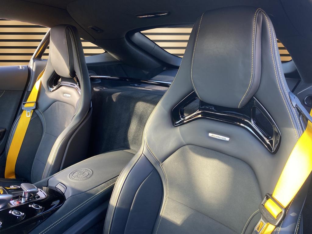 Mercedes-Benz AMG GT R