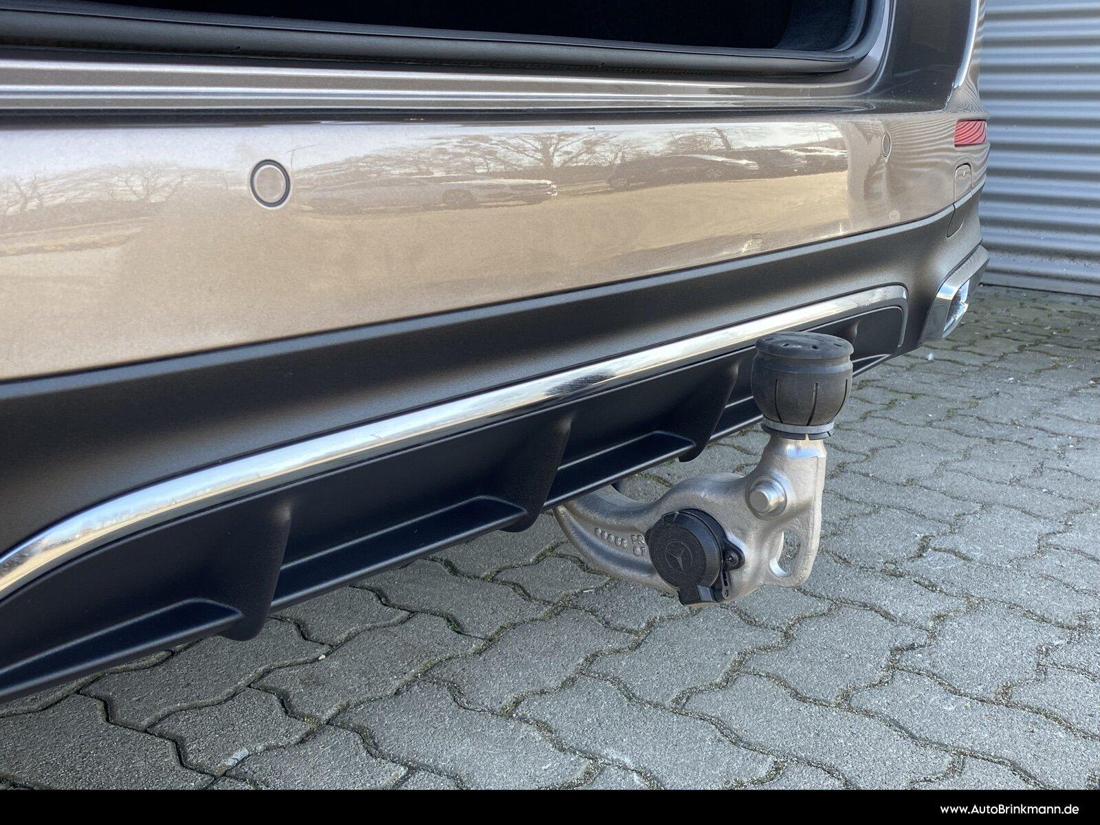 Mercedes-Benz E 220 d T AMG-LINE/AHK/DISTRONIC/LED/KAMERA/TOTW