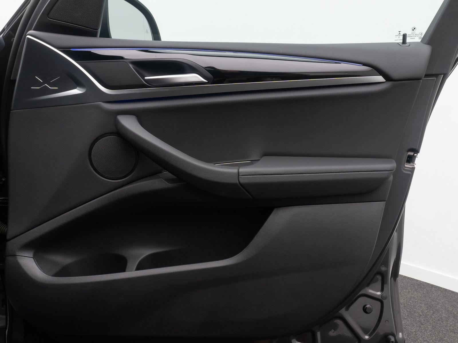 Fahrzeugabbildung BMW X3 xD20d Alarm DAB Kamera Leder Sport HiFi 19"