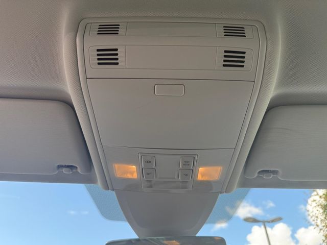 Golf Sportsvan 7 VII Sound1.4 TSI Dynaudio Bi-Xe