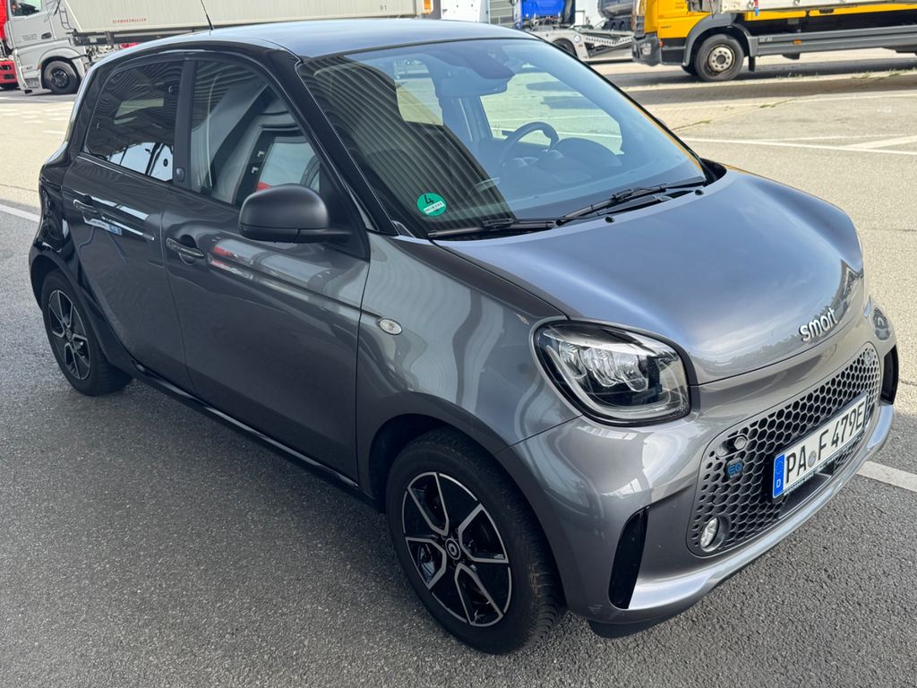 Image of Smart ForFour