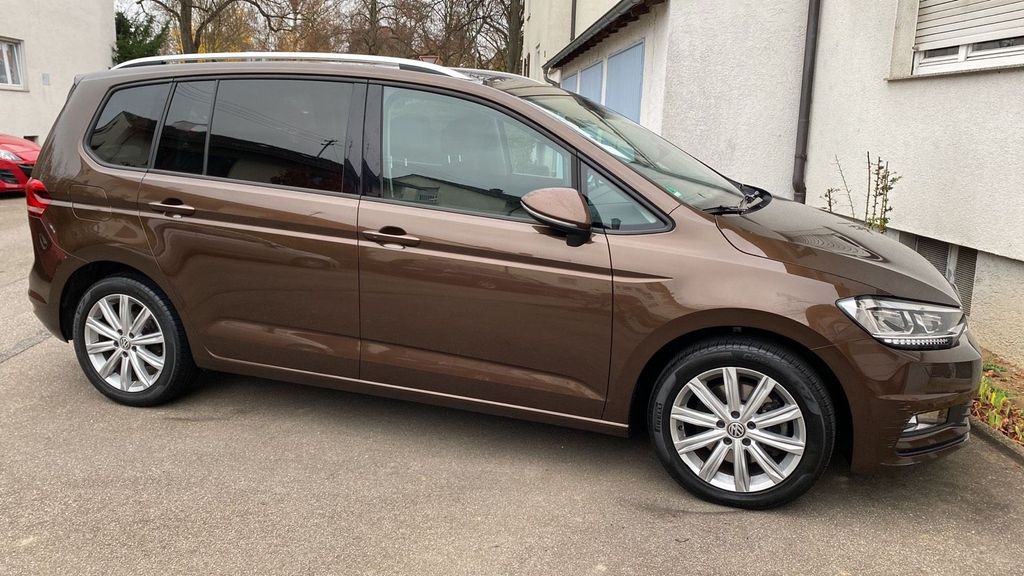 Image of Volkswagen Touran
