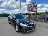 Skoda Octavia Combi Scout 4X4  2.Hand EURO5 - Skoda aus 2012: Scout
