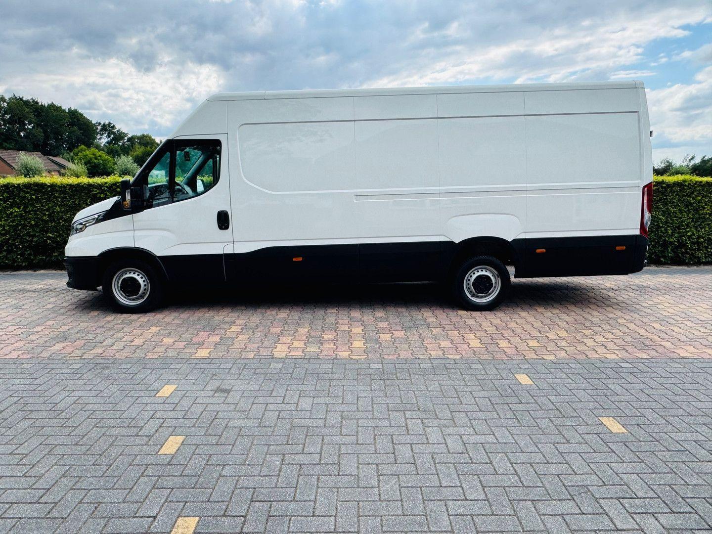 Iveco Daily 35S18 A/C HOOG MAXI LANG AUTOMAAT Kasten
