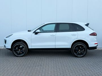 Porsche Cayenne - 6