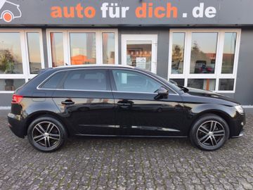 Audi A3 1.4 TFSI ultra S-tro*Bi-Xen*Navi*Alu*SHZ*PDC*