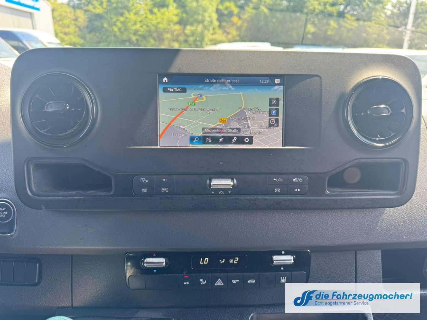 Fahrzeugabbildung Mercedes-Benz Sprinter MAXI MIXTO 314CDI Kamera AHK Navi Apple