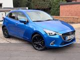 Mazda 2 Lim. Kizoku - Mazda 2 mit Benzin-Antrieb: Blau, Ambiente-Beleuchtung