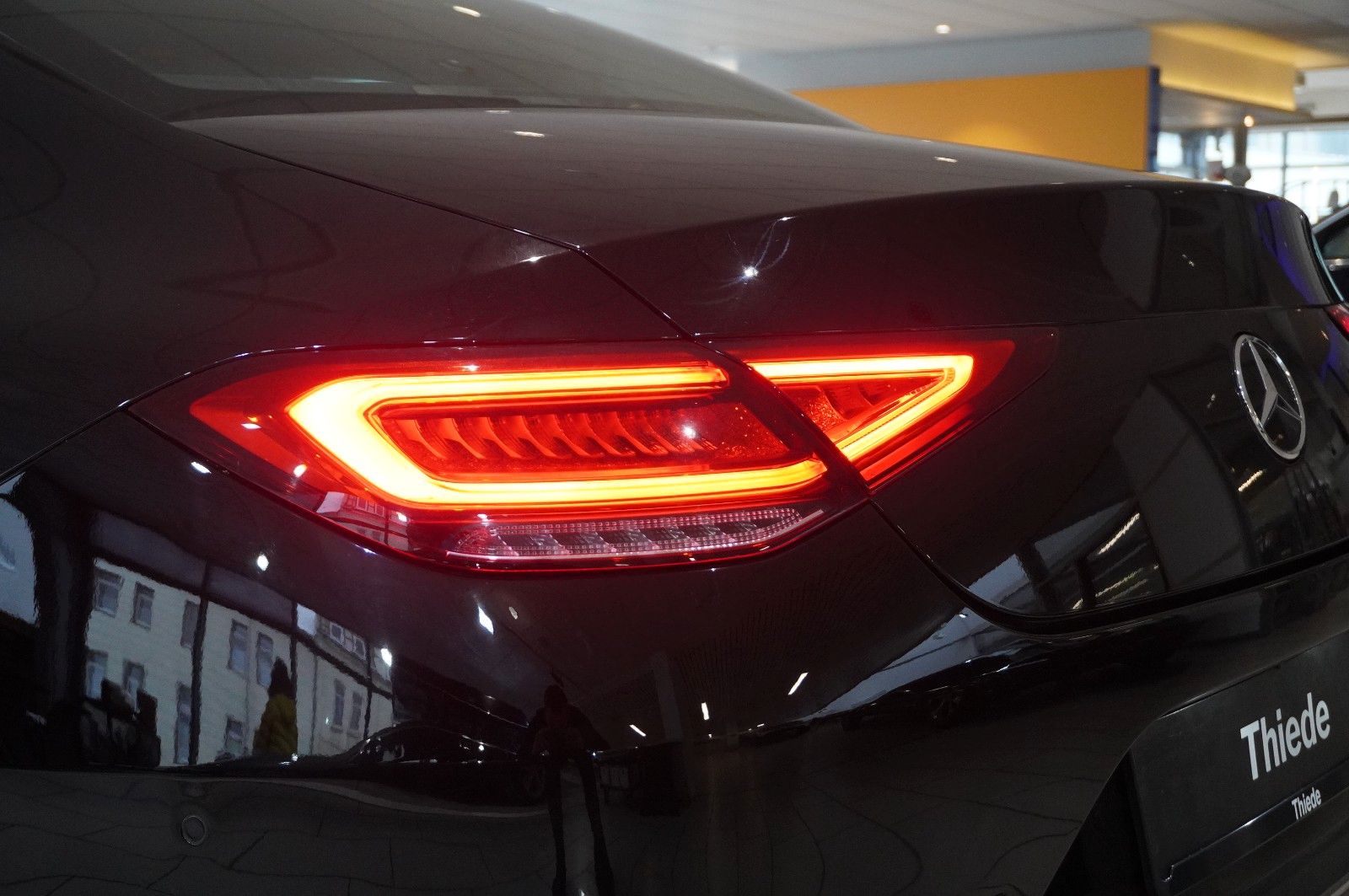 Fahrzeugabbildung Mercedes-Benz CLS 450 4MATIC 9G-TRONIC NAVI/360°/LED/HUD/AHK
