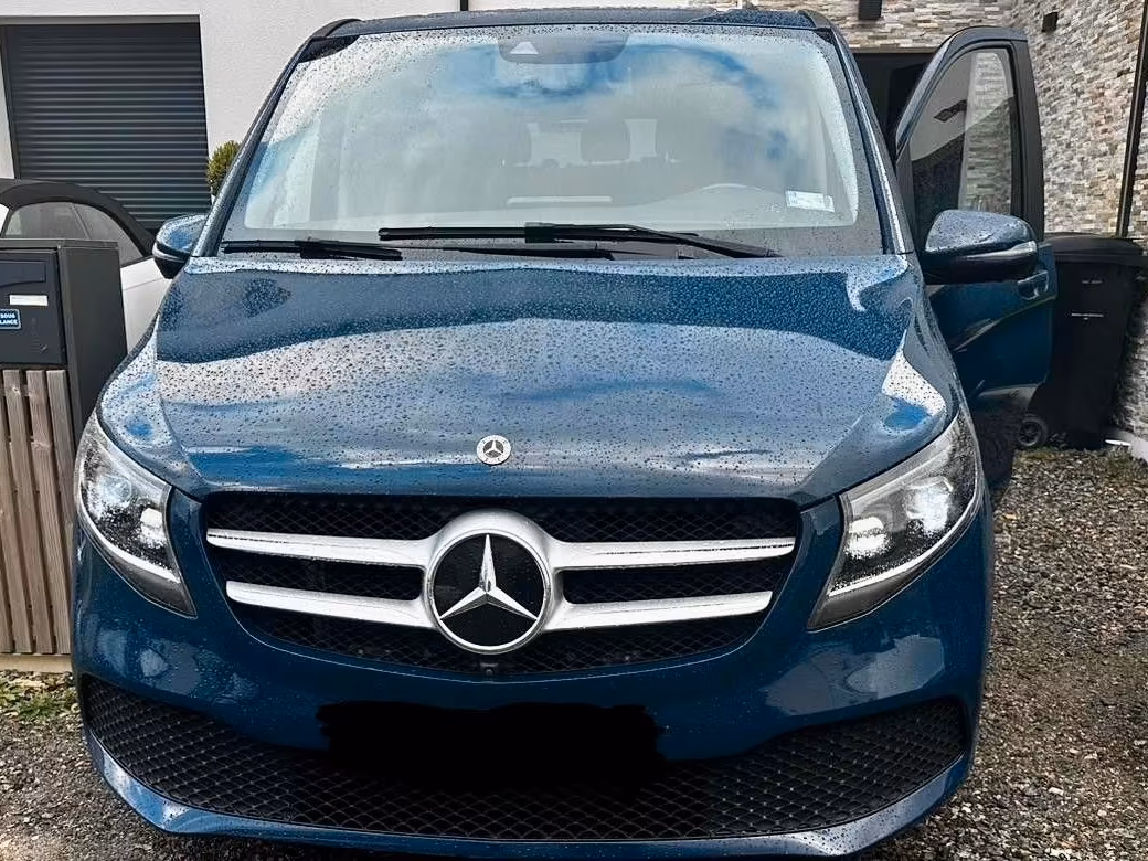 Mercedes-Benz V 220d lang Navi Liege Paket 360° AHK LED 7-Sitz