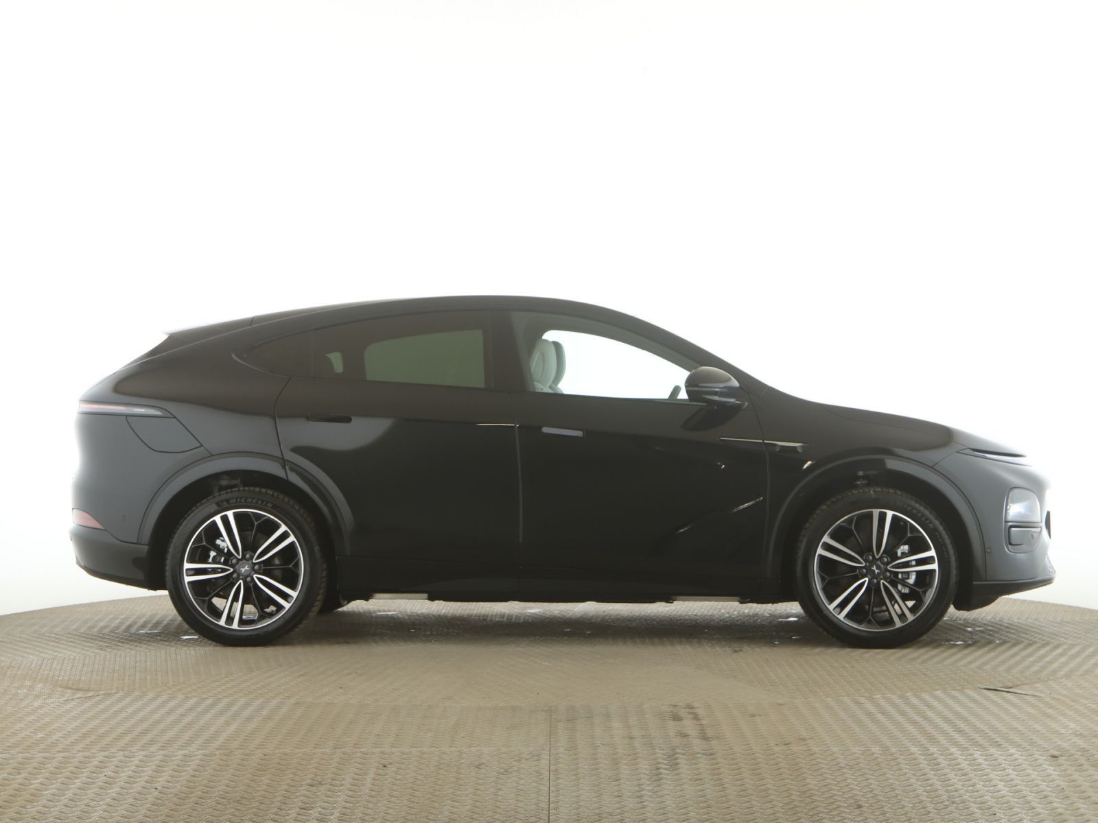 XPENG G6