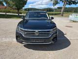 Volkswagen Touareg 4.0 V8 TDI SCR 310kW 4MOTION Tiptronic - - Volkswagen Touareg mit Diesel-Antrieb: V8tdi