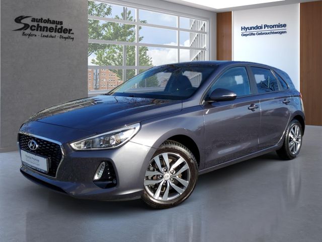 Hyundai i30 1.4 GDi 6M/T TREND NAVI/KLIMA/SHZ/KAMERA