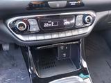 Hyundai i30 MJ25 1.5 TGDi 48V 6M/T Sondermodell ADVANTAG - Hyundai i30 mit Benzin-Antrieb: Navigationssystem, Limousine, Sondermodell