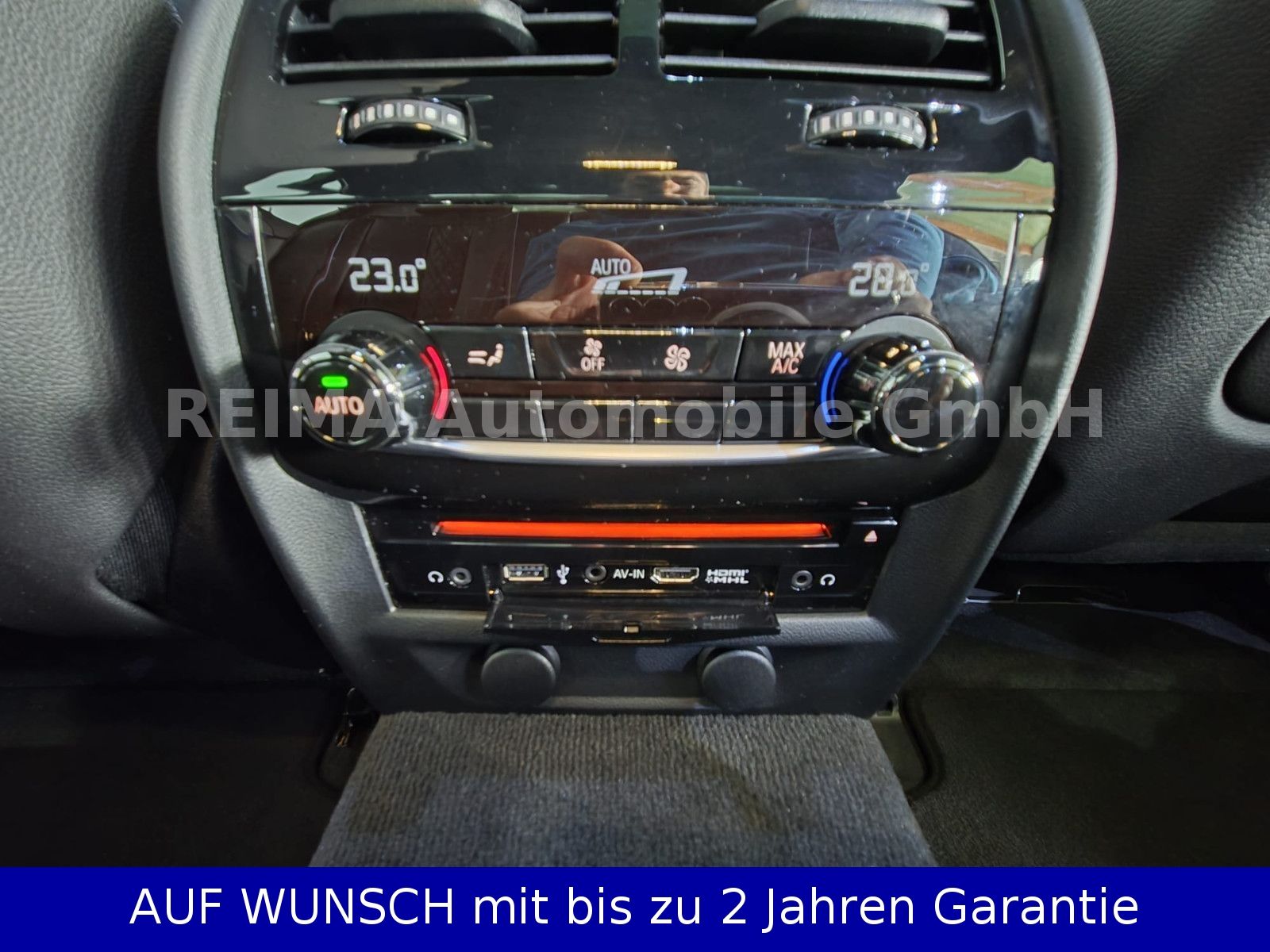 Fahrzeugabbildung BMW M550 i xDrive, Pano, LED, HUD, Massage