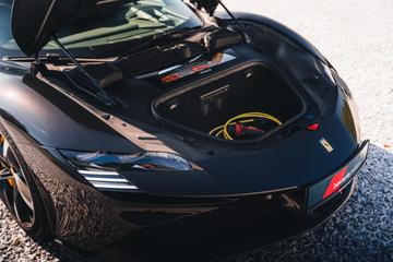 صورة مصغرة 27 لـ 2021 Ferrari SF90
