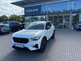 Volvo XC40 B3 Plus Black Edition 2WD - Volvo XC40 aus 2025