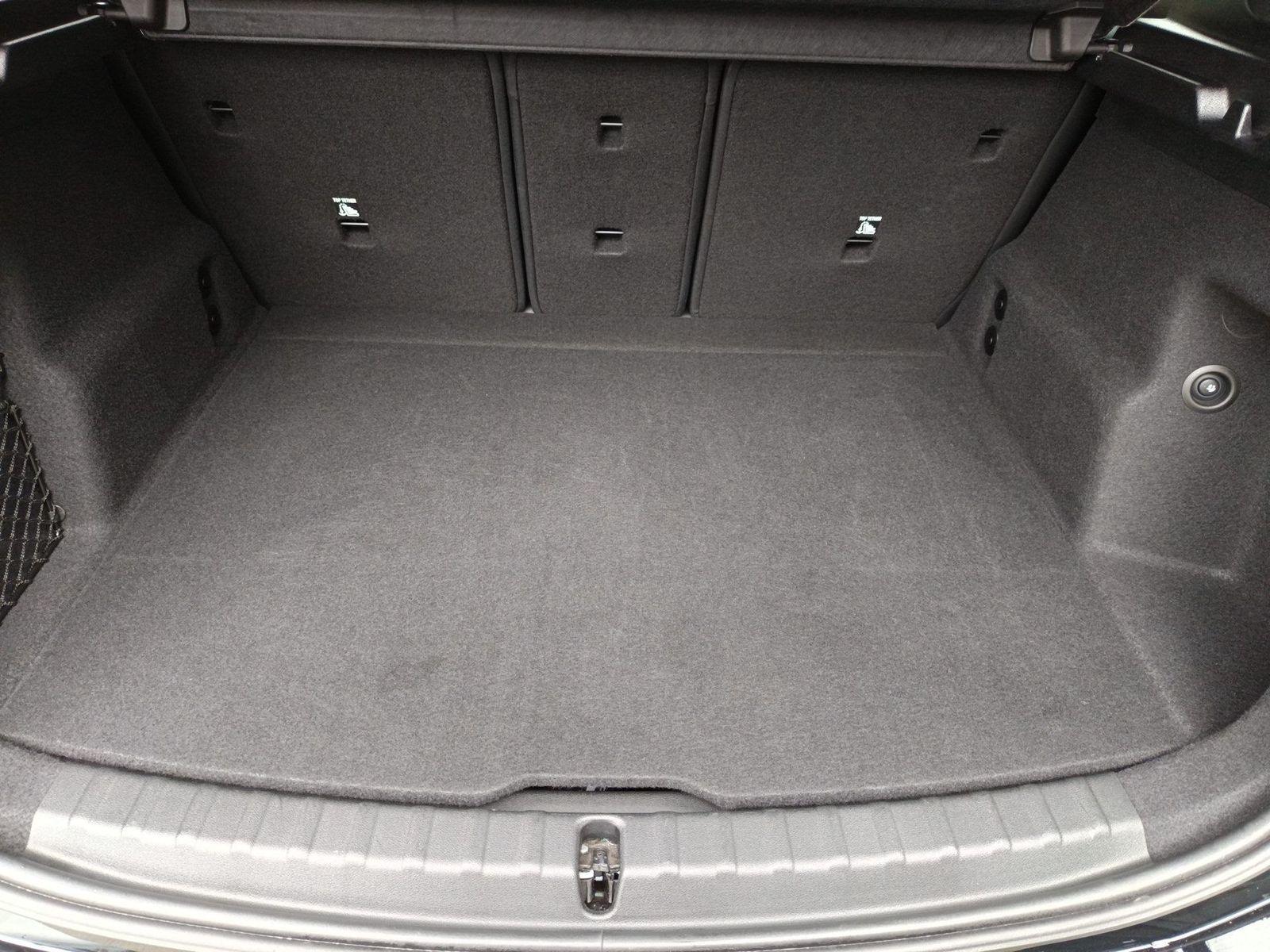 BMW 223 Active Tourer - Bild 15