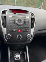 Kia cee'd / Ceed - Kia aus 2010: Cee D