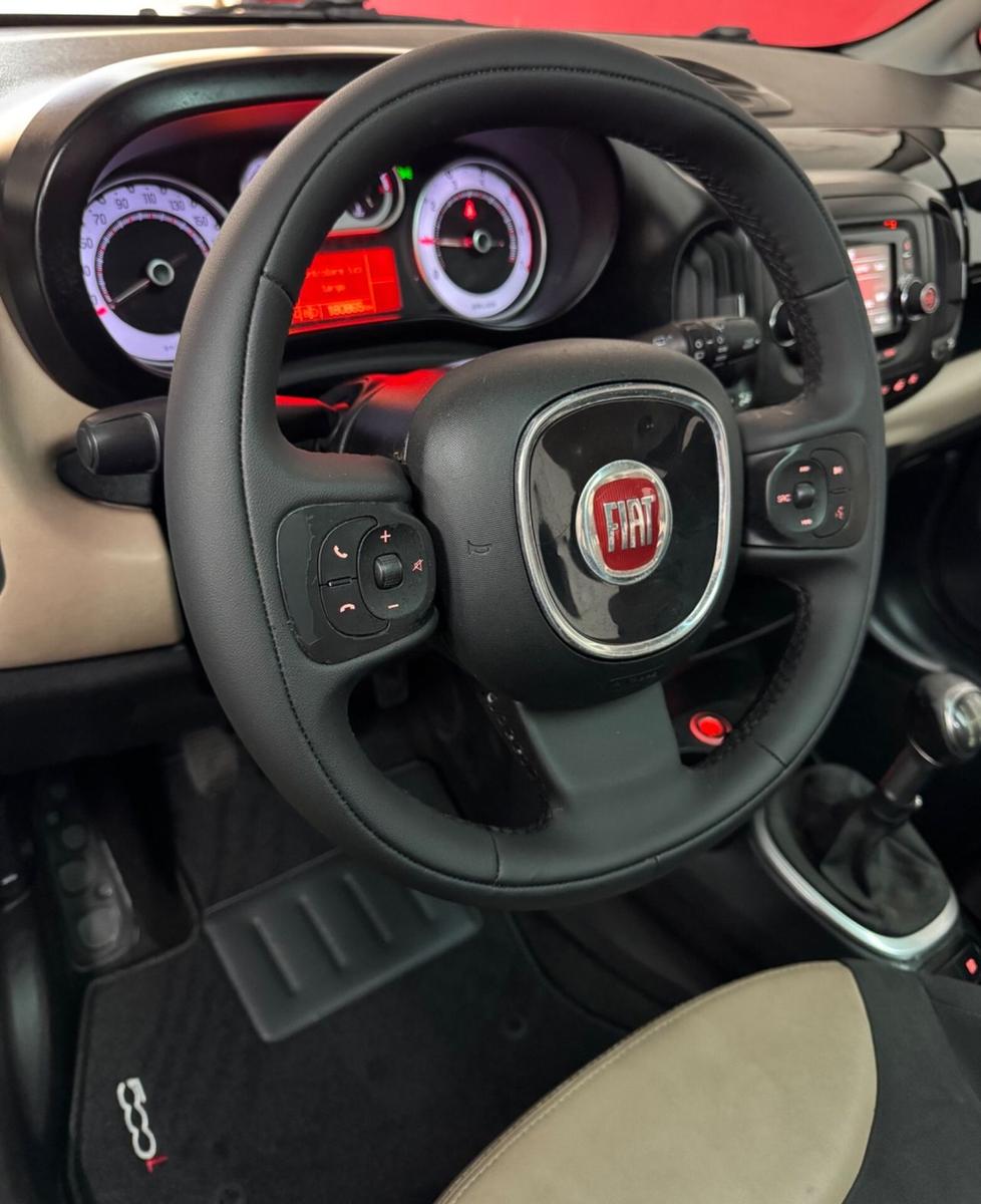Fiat 500L 2013 — photo 10