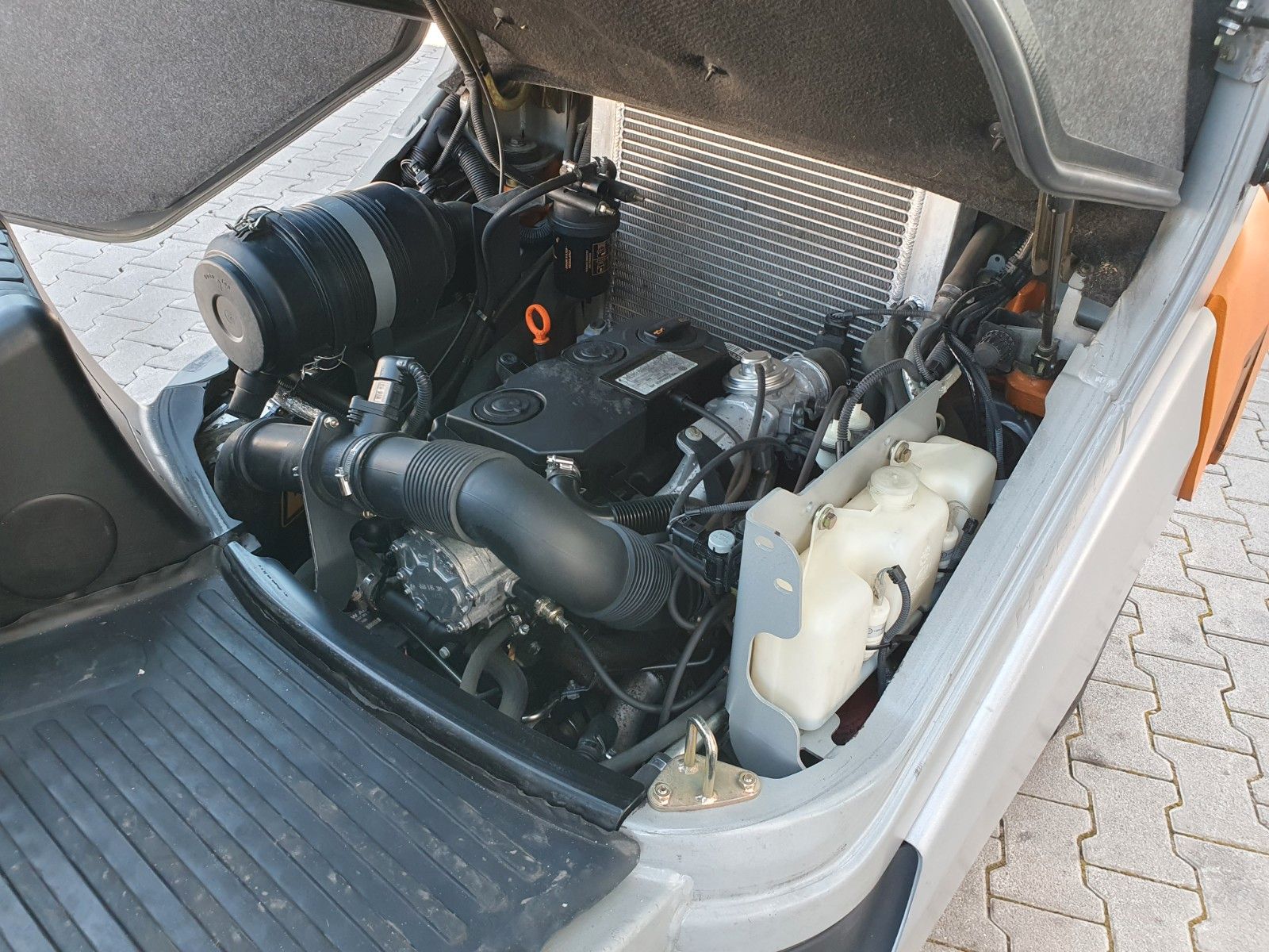 Fahrzeugabbildung Still RX70-35 / Triplex: 4.80m / nur 2.876h! / Klima