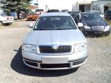 Skoda Superb Comfort - Skoda Superb: Geländewagen