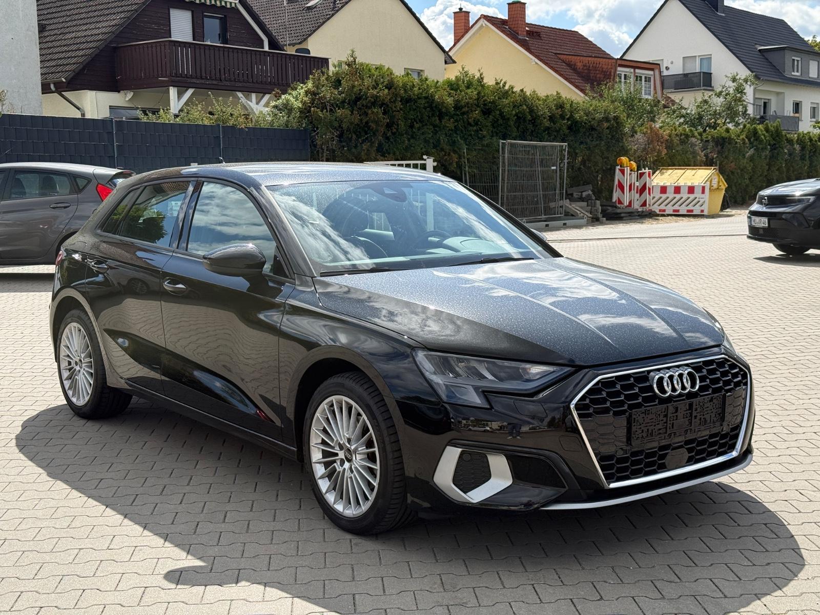 Audi A3 Sportback 30 TFSI advanced