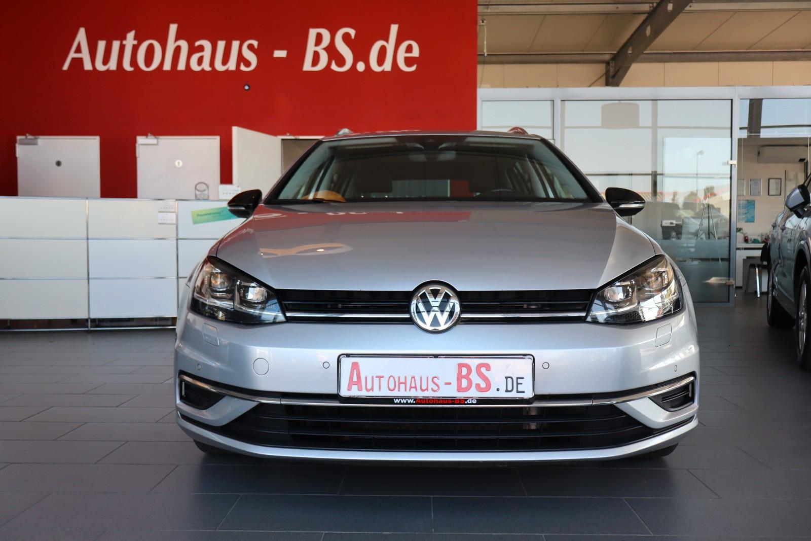 Volkswagen Golf VII Var. IQ.DRIVE 1.5TSI DSG,KameraNavi,LED