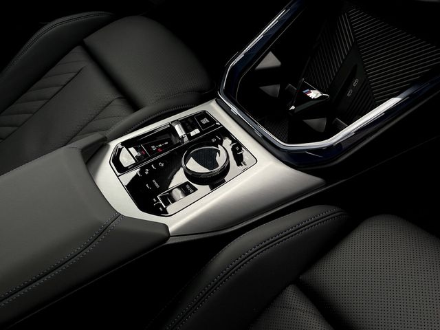 Foto Nummer 9: BMW 3 30e xDrive