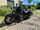 Harley-Davidson Road King Special (FLHRXS) mit Zubehör