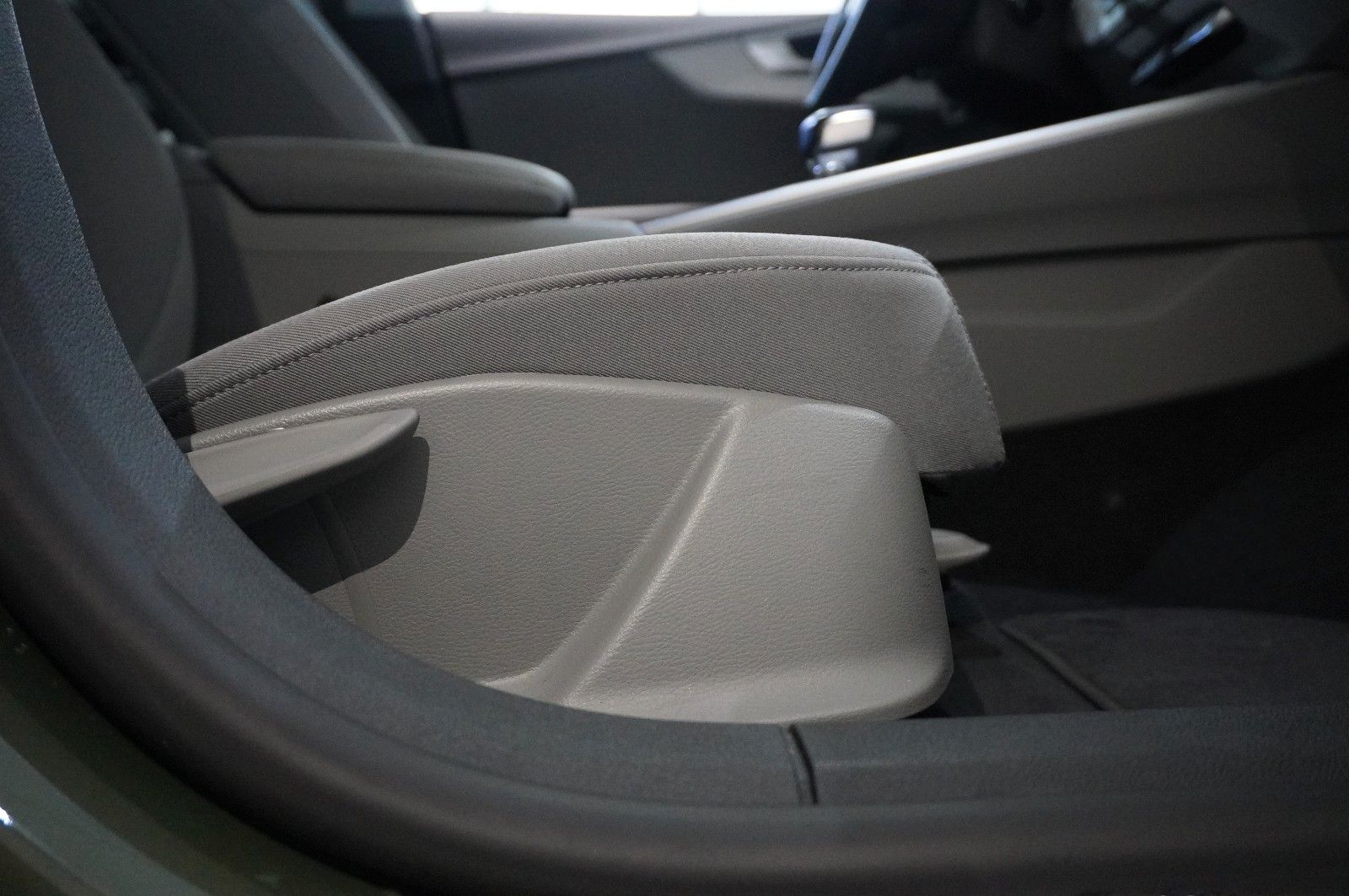 Fahrzeugabbildung Audi A5 Sportback 35 TDI S-TRONIC NAVI/LED/SHZ/DAB+