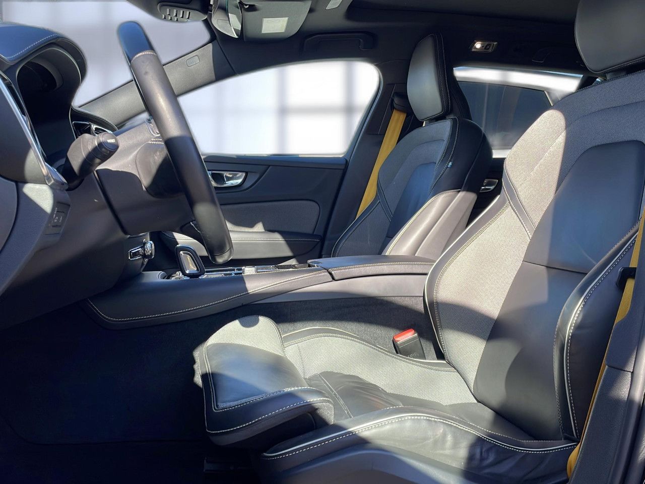 Volvo V60 T8 AWD Twin Engine Polestar Engineered foto 10