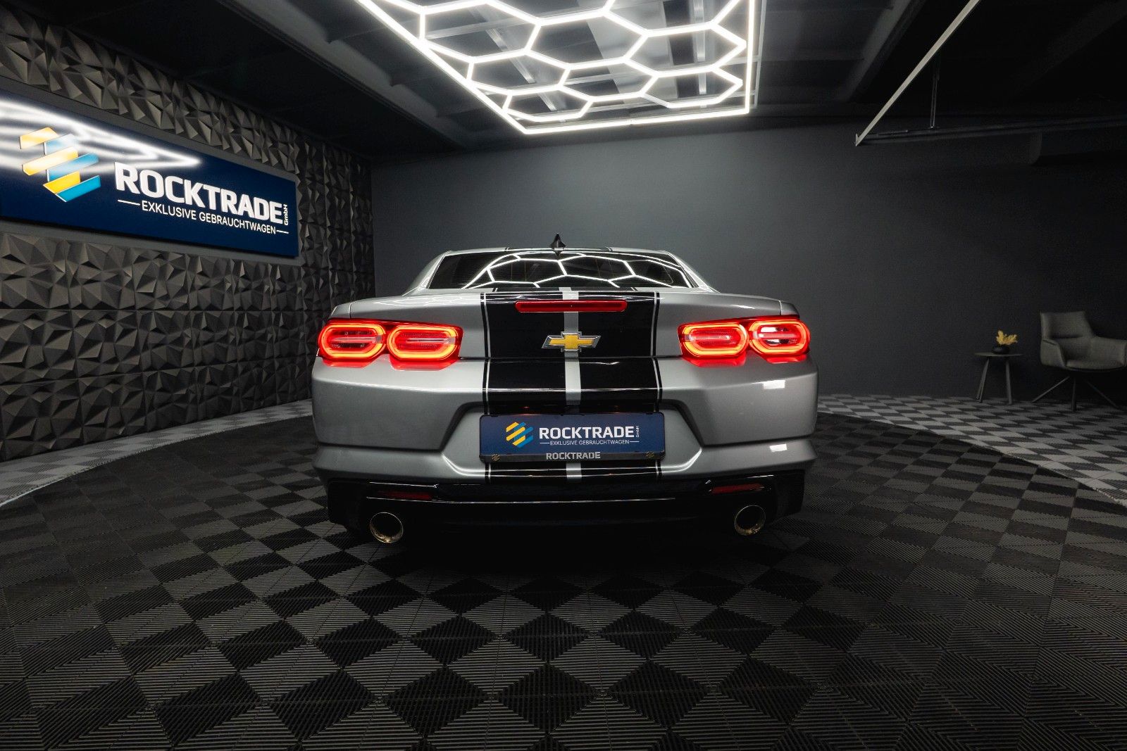 Fahrzeugabbildung Chevrolet Camaro 2.0 Turbo Coupe LT Package *CarPlay*19%
