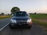 Mitsubishi Pajero 3,2 DI-D Edition 30 Automatik, Recaro, OZ - gebrauchte Mitsubishi Pajero aus dem Jahr 2014