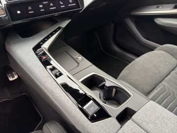 Peugeot 5008 GT Long Range 230 7-Sitzer+AHK