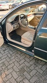 Audi A8 - 7
