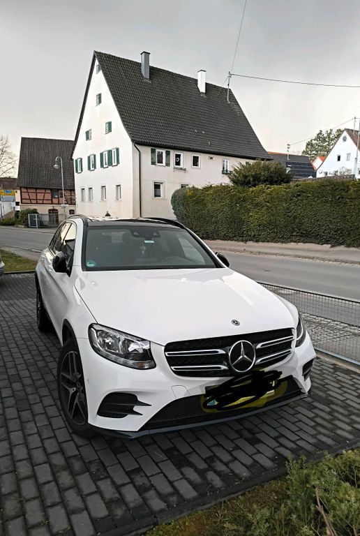 Image of Mercedes-Benz GLC 250
