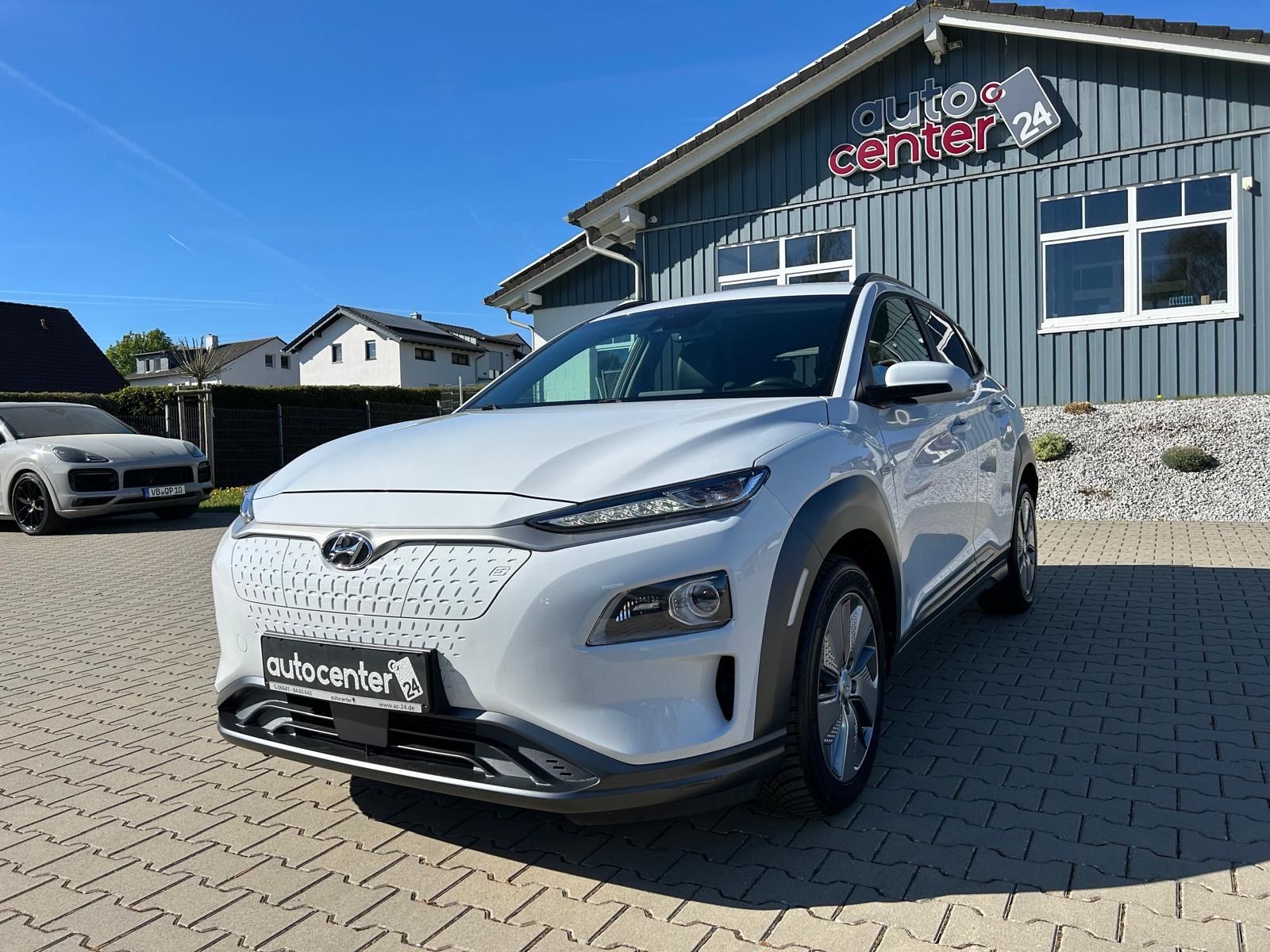 Fahrzeugabbildung Hyundai Kona Style Elektro°64 kWh°Kamera°LED°Navi°